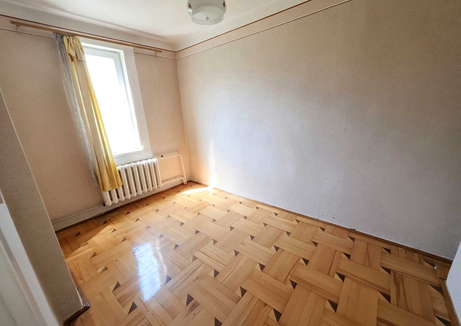 1875928523978176