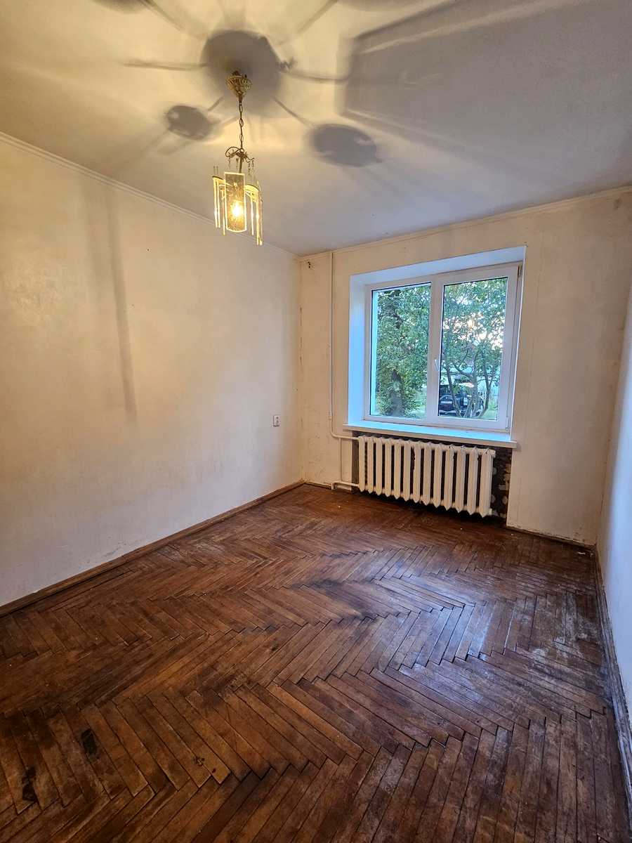1875929106341303