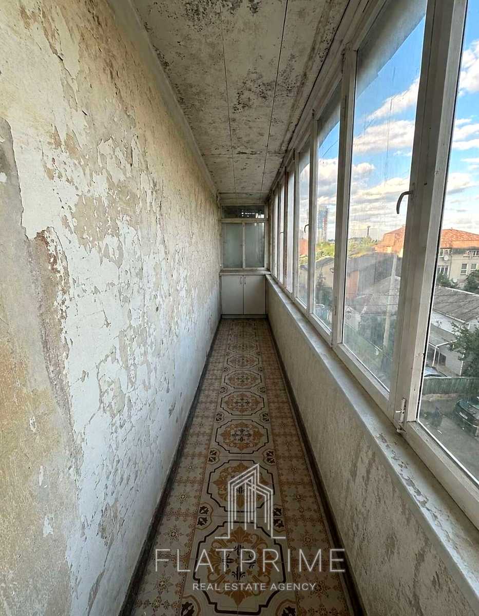 1875929379926190
