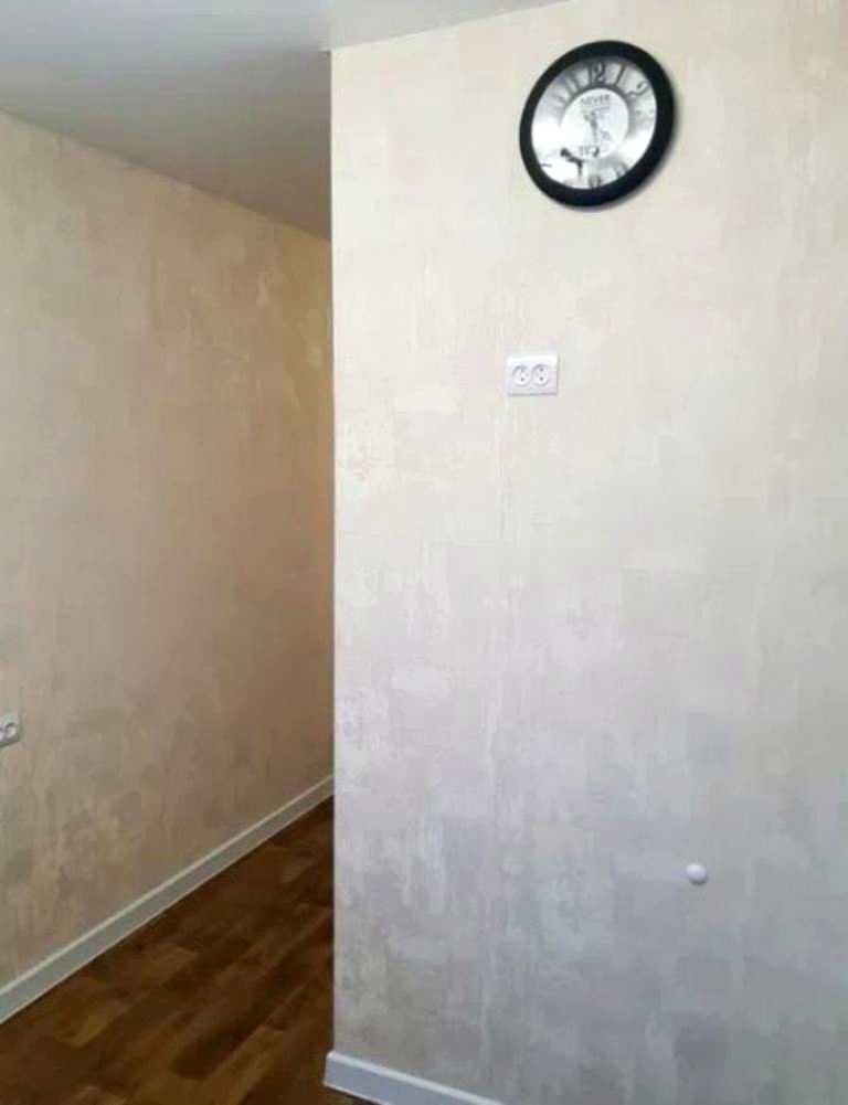 1875929736553128