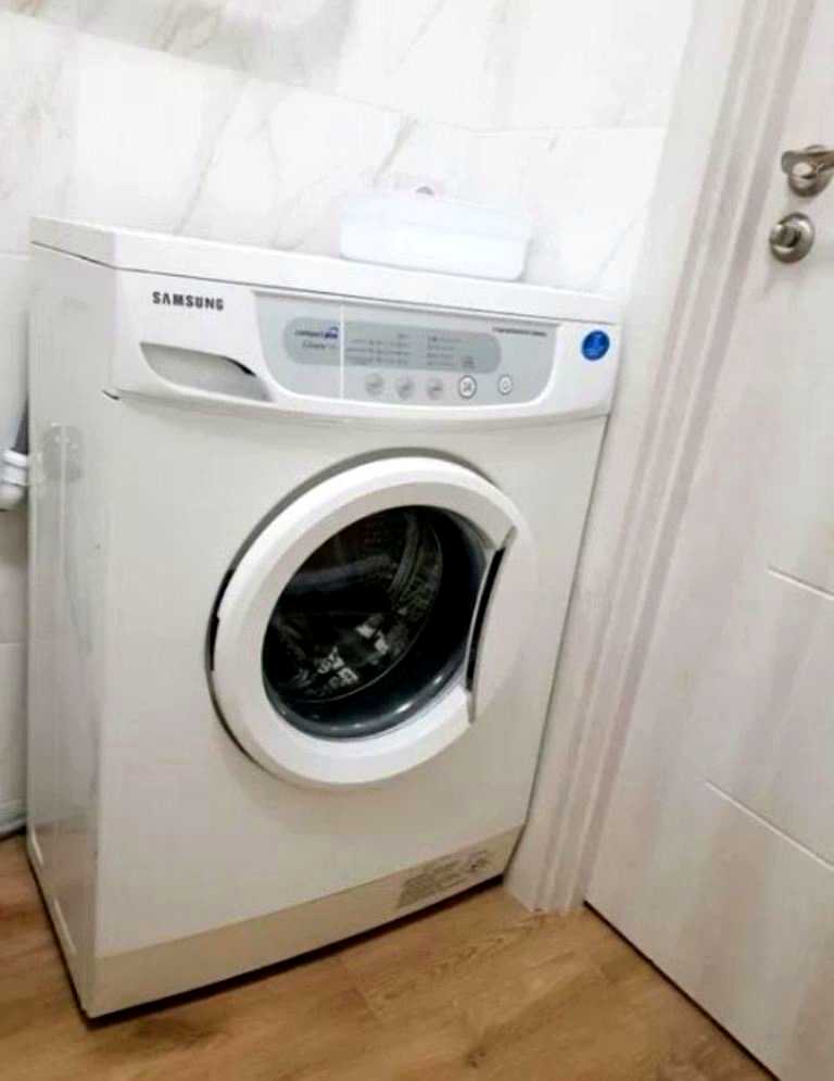 1875929737550173