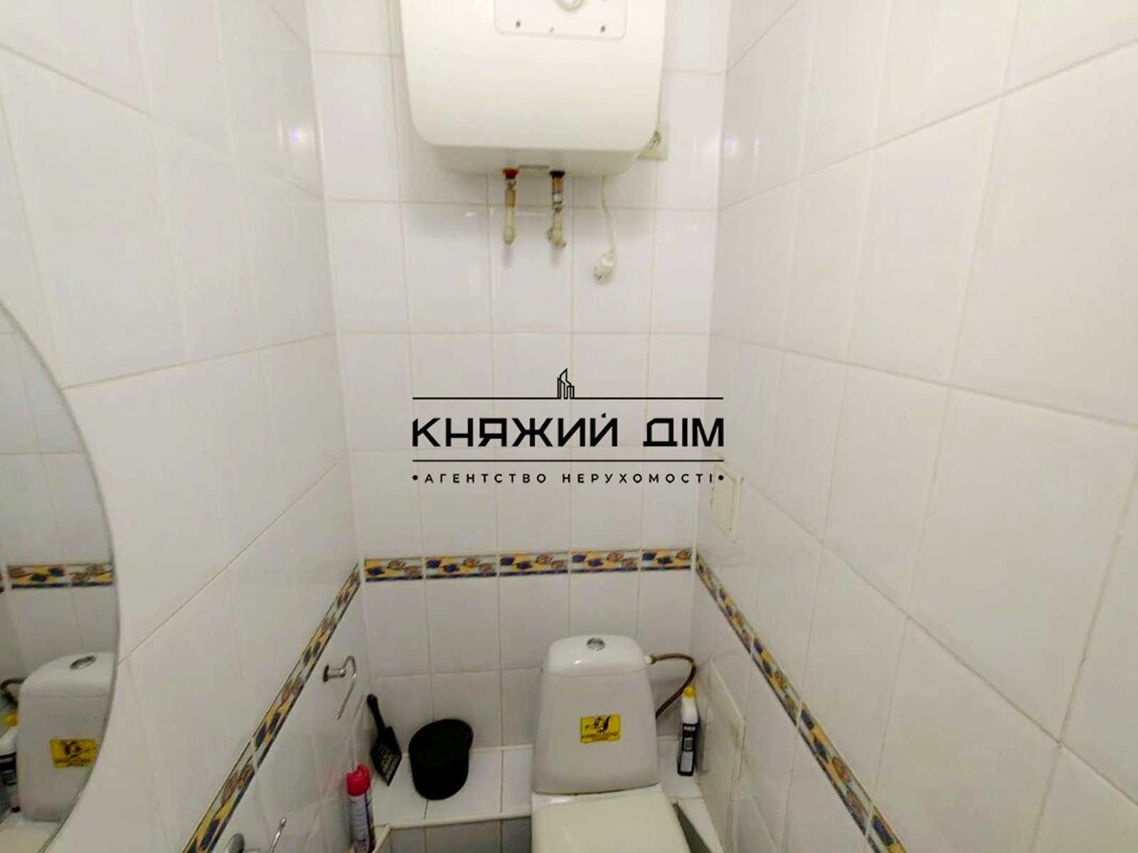 1875930317335054