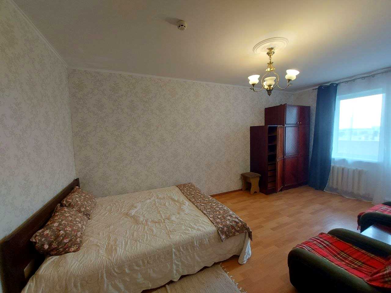 1875930552236071