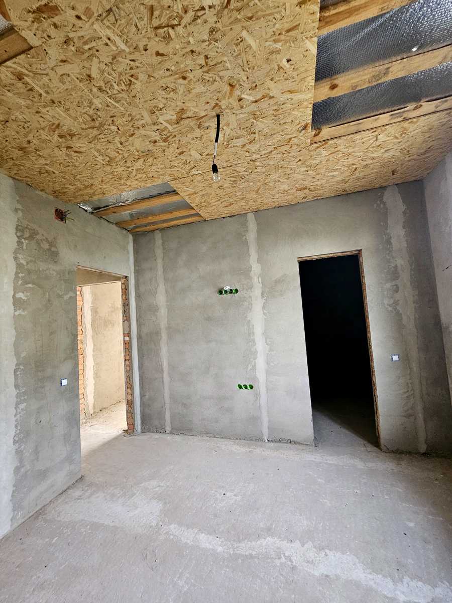 1875930997727480