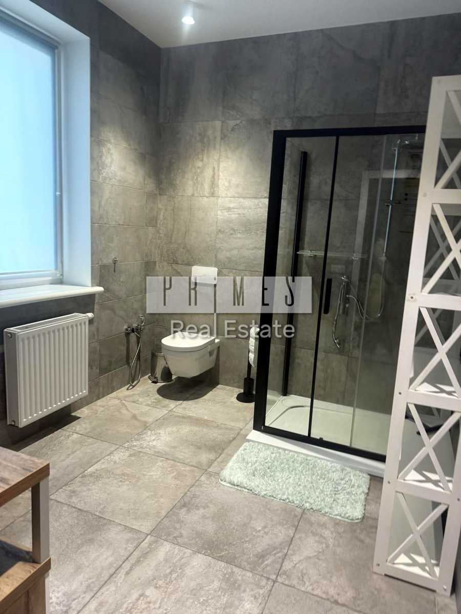 1875931718851017