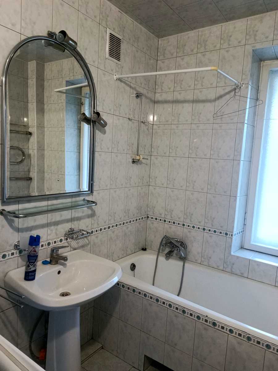 1875931938127709