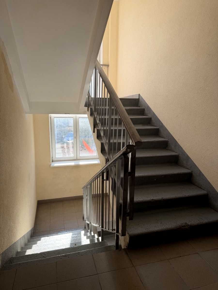 1875932474543207