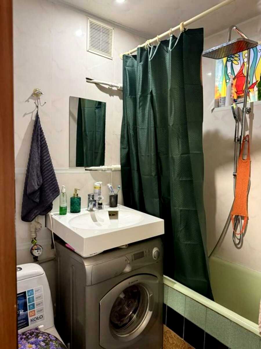 1875933092956180