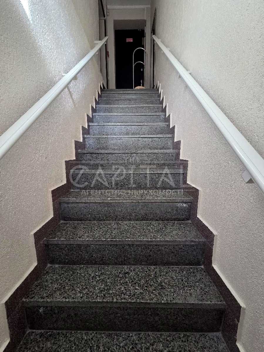 1875933767016401