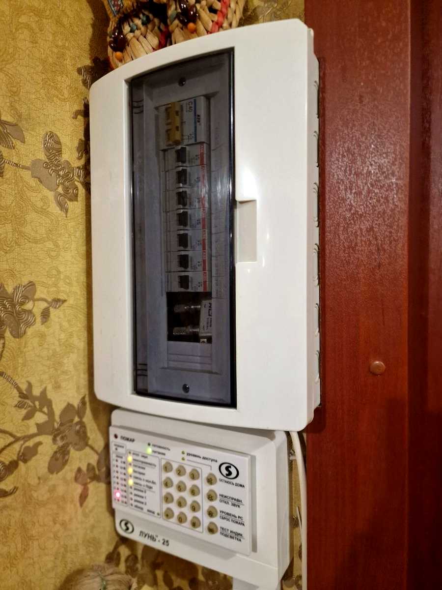 1875936379402223