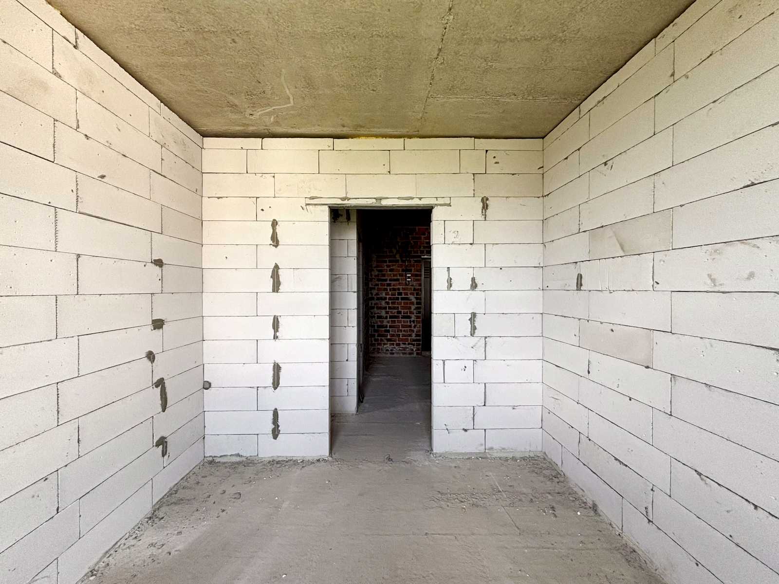 1875937130623838