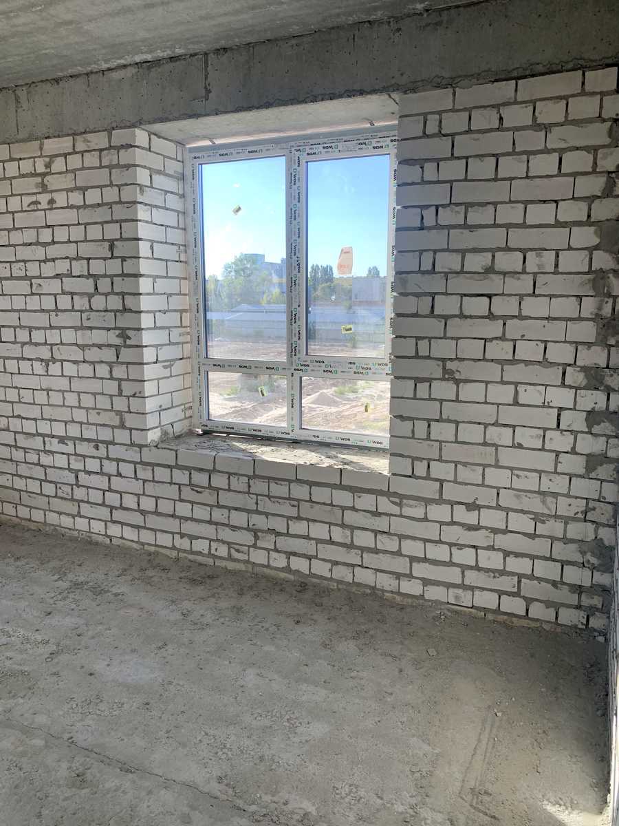 1875937183815041