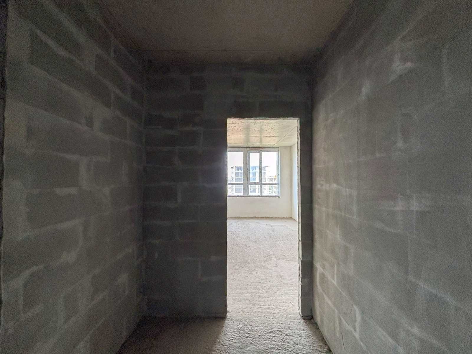 1875937347657230