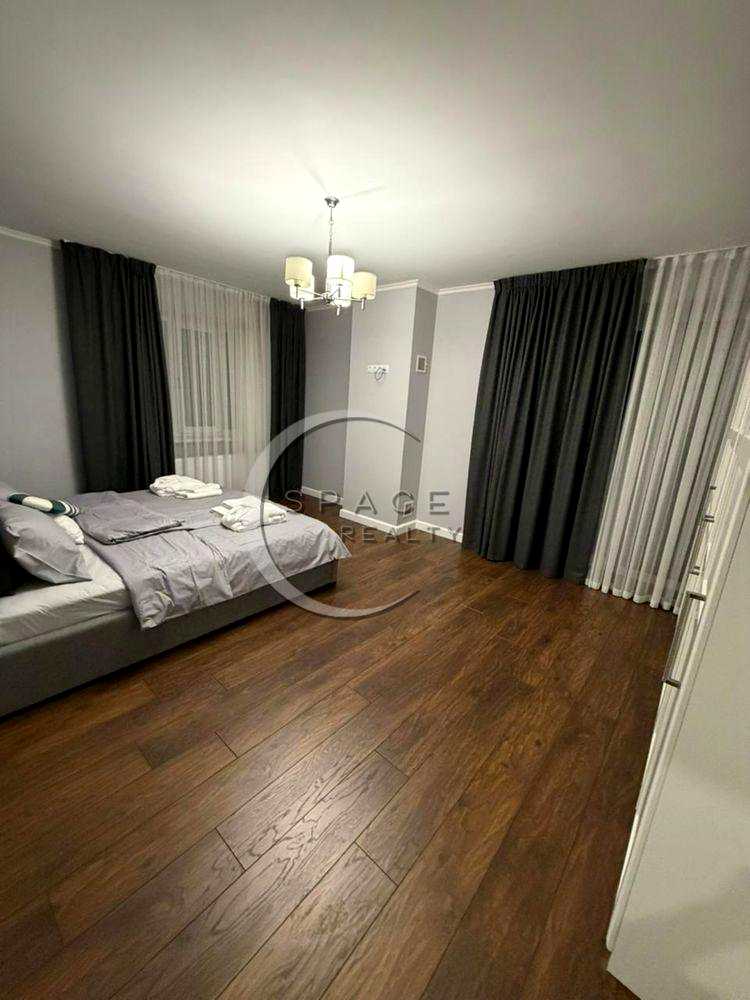 1875937397444750