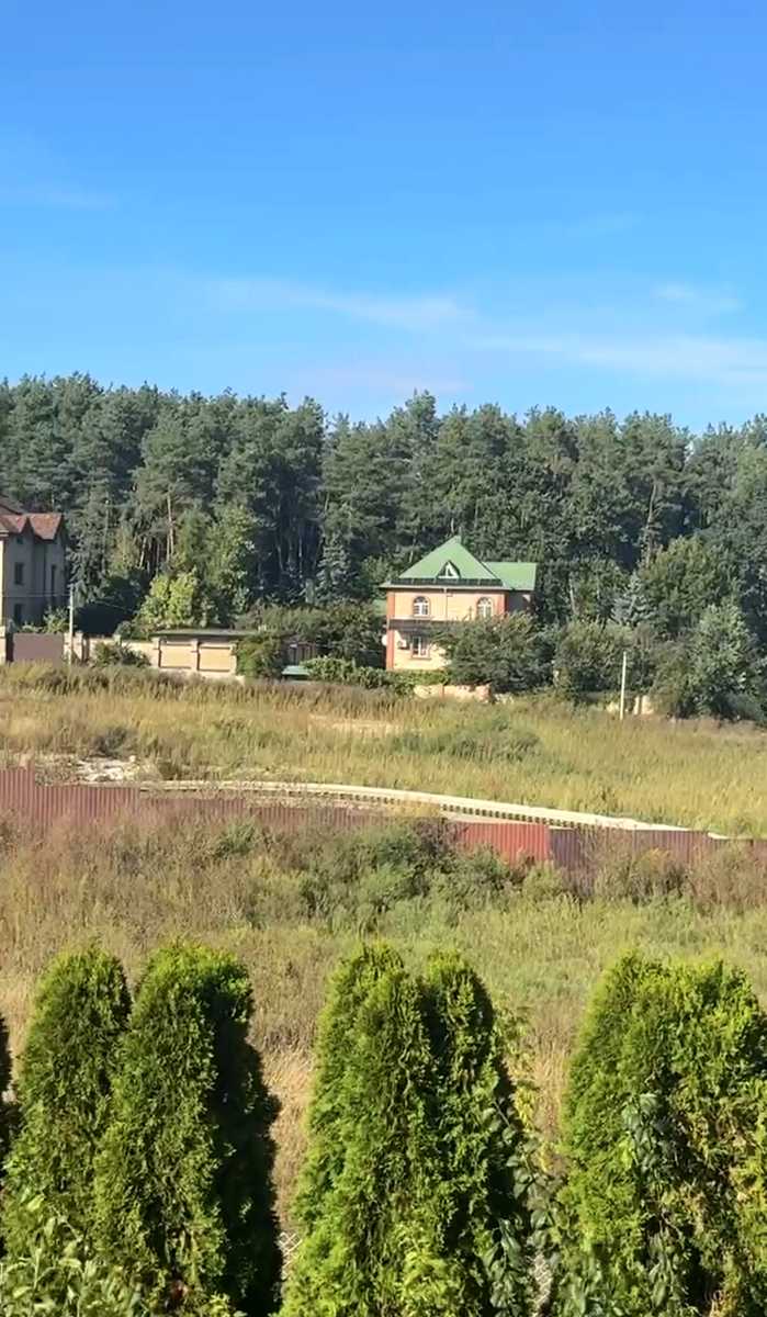 1875938076453689