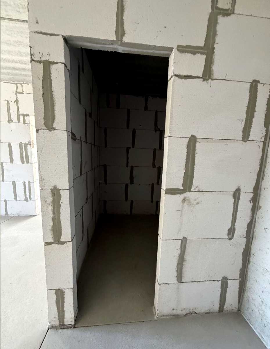1875938436320635