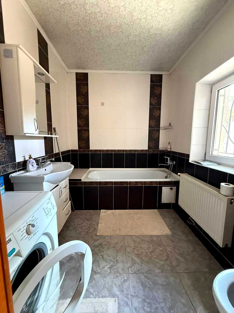 Дом по адресу ул. Бригадная (площадь 130 м²) - imageAlt 15 Дом по адресу ул. Бригадная (площадь 130 м²) - Atlanta.ua - imageAlt 15