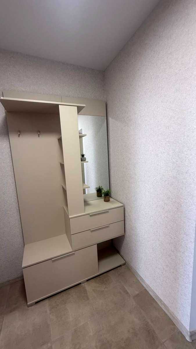 1875939651393871