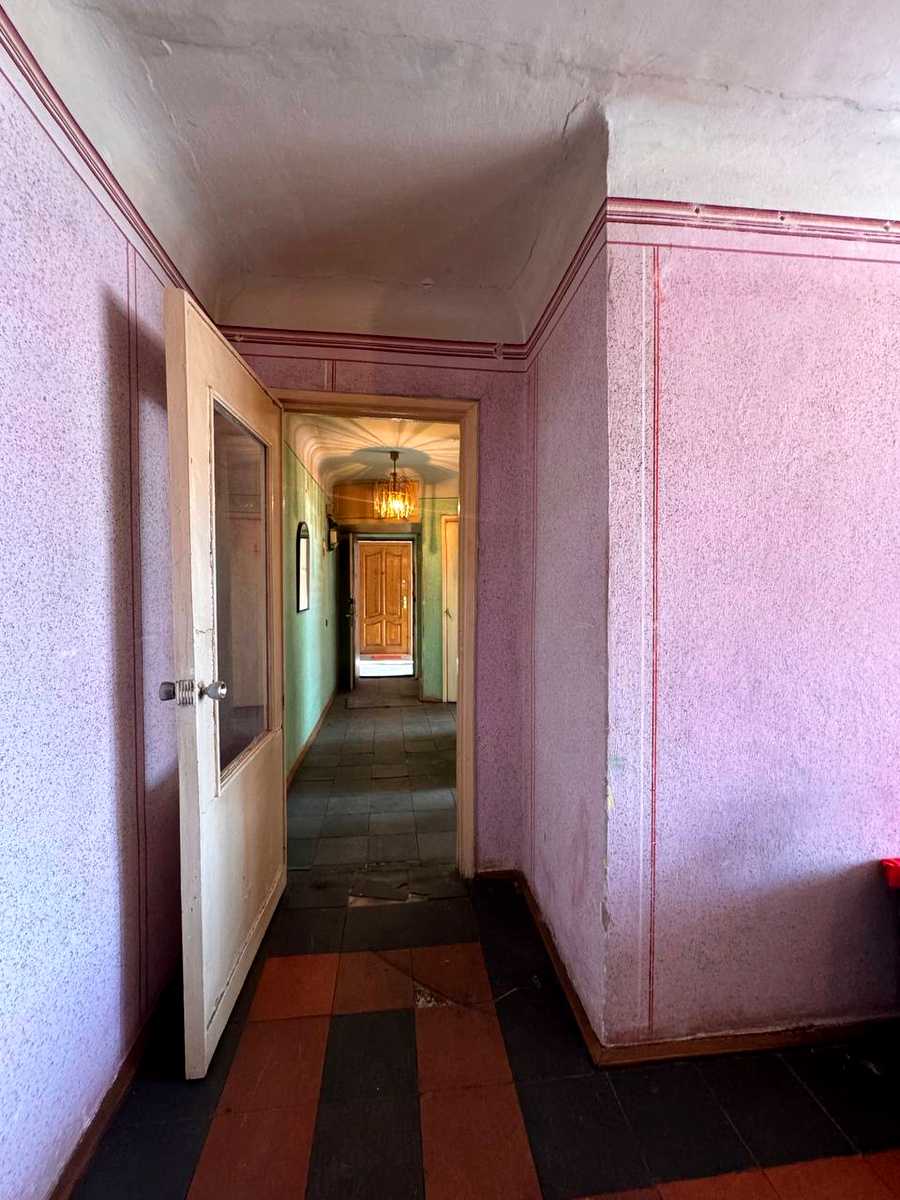 1875940076982568