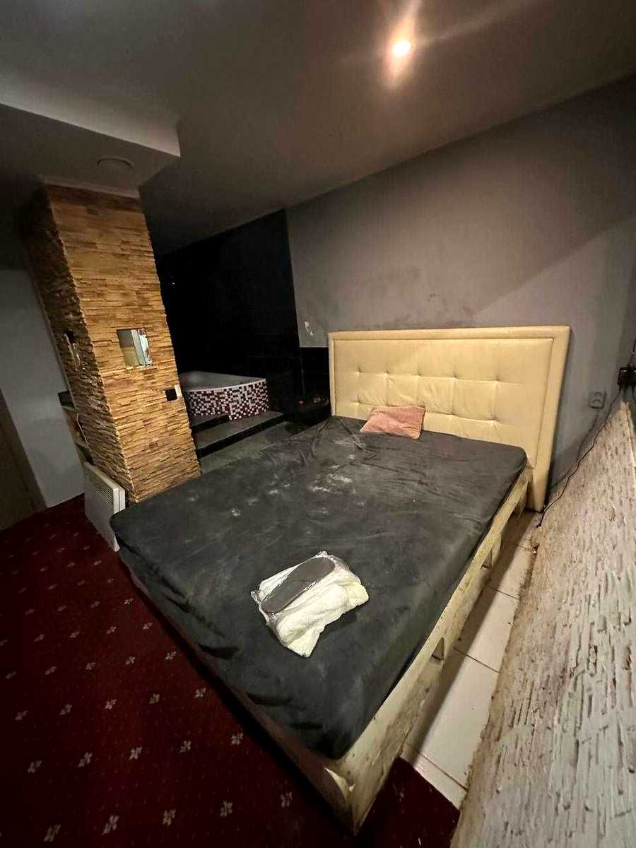 1875940465785313.jpg
