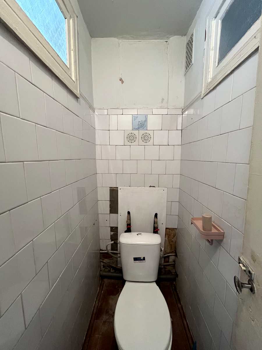 1875940625918186