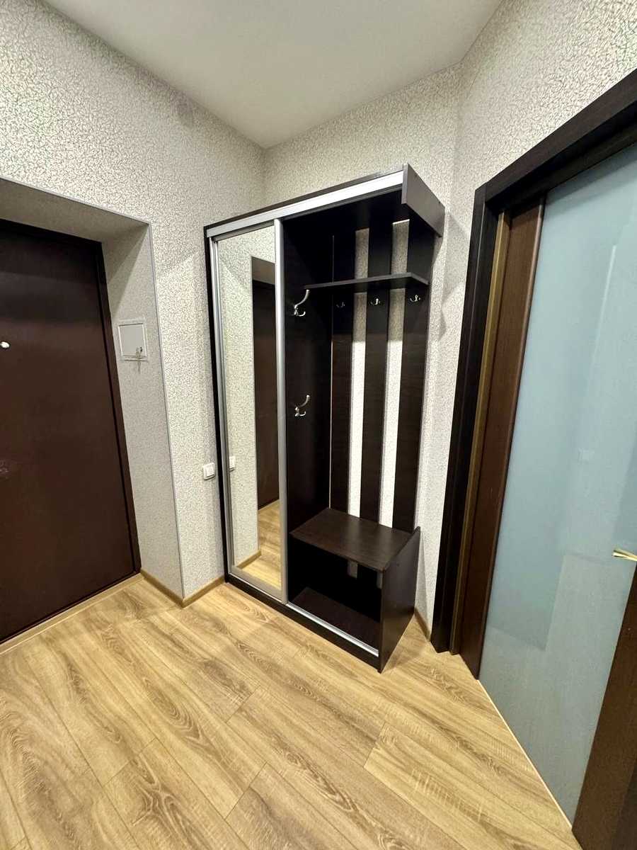 1875940930575221