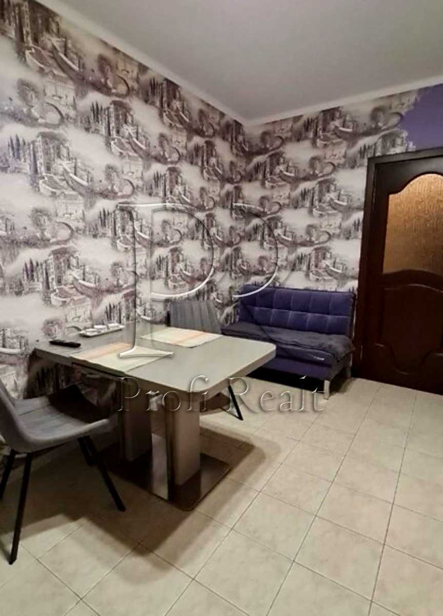 1875941010283717