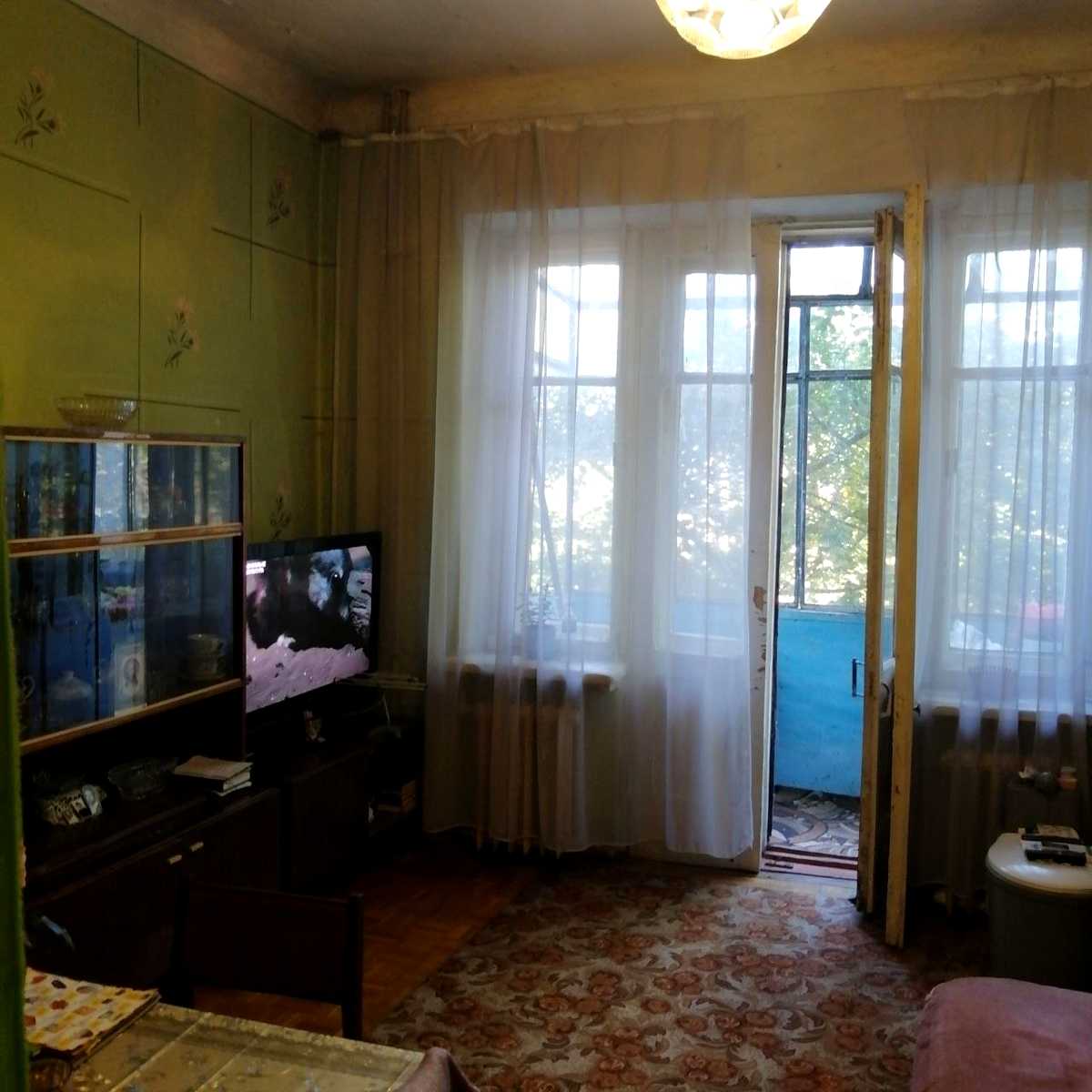 1875941596883452