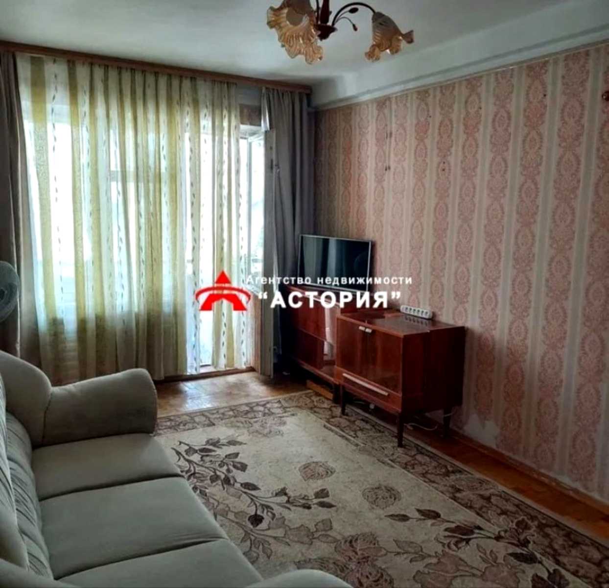 1875941808976341