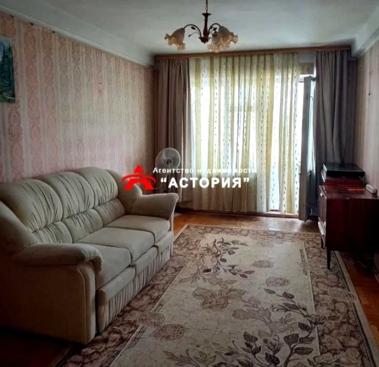 1875941808982817