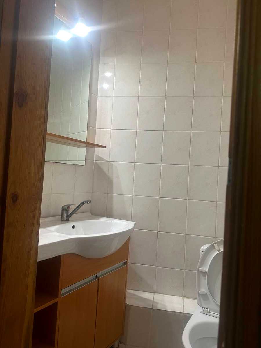 1875942382402835