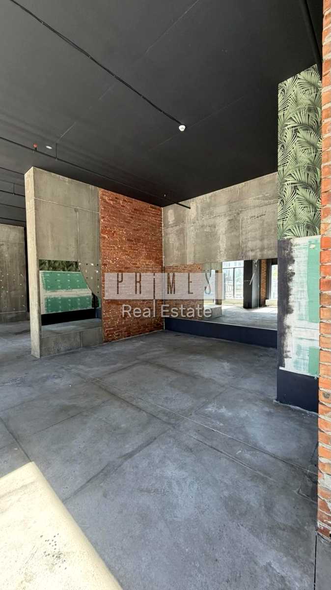 1875942539875902