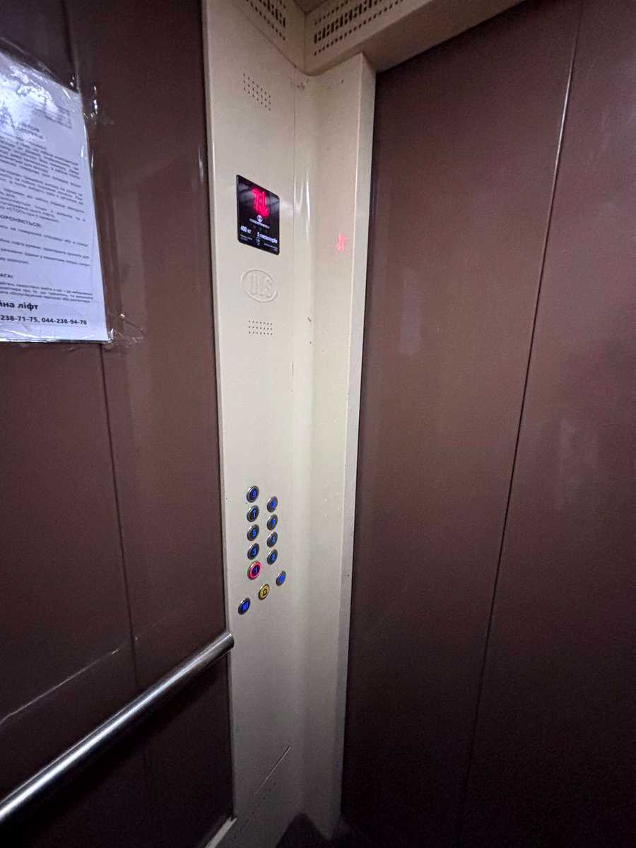 1875942629838954