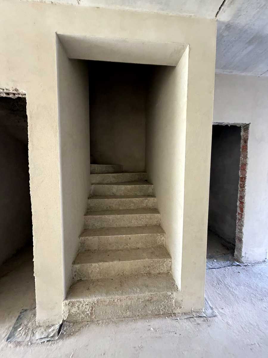 1875942984493145