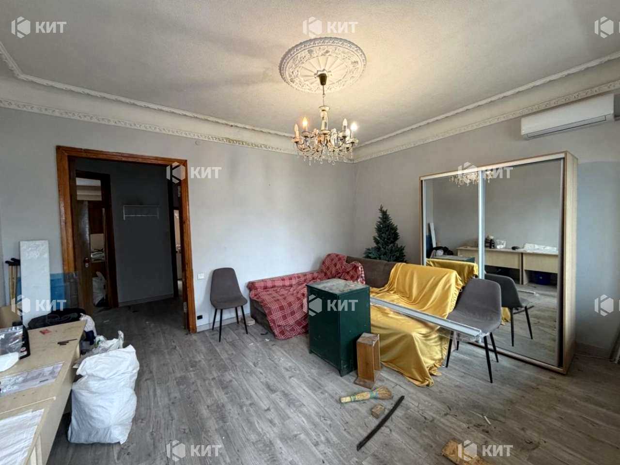 1875943231369972