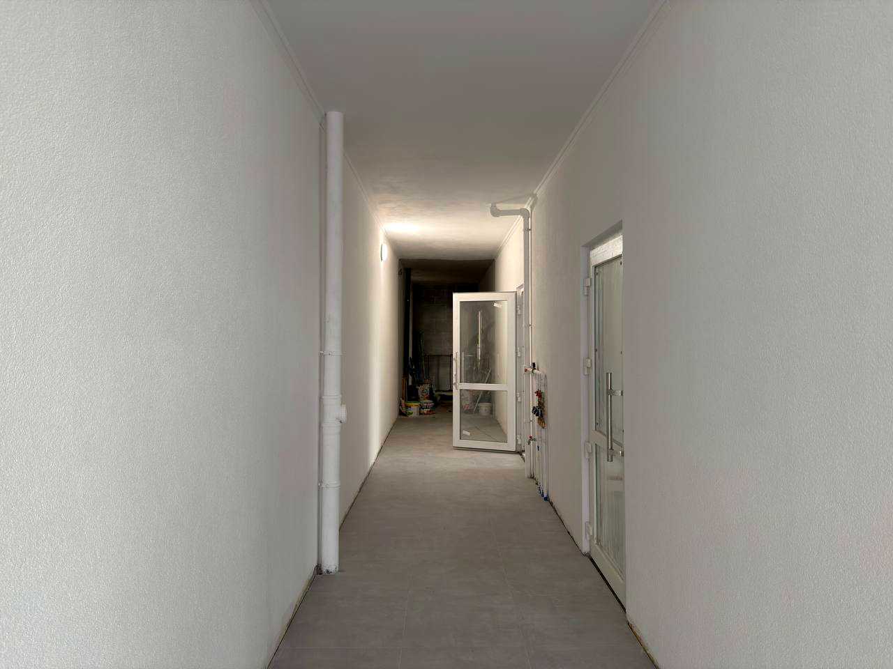 1875944119173729