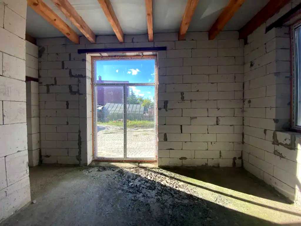1875945555126215