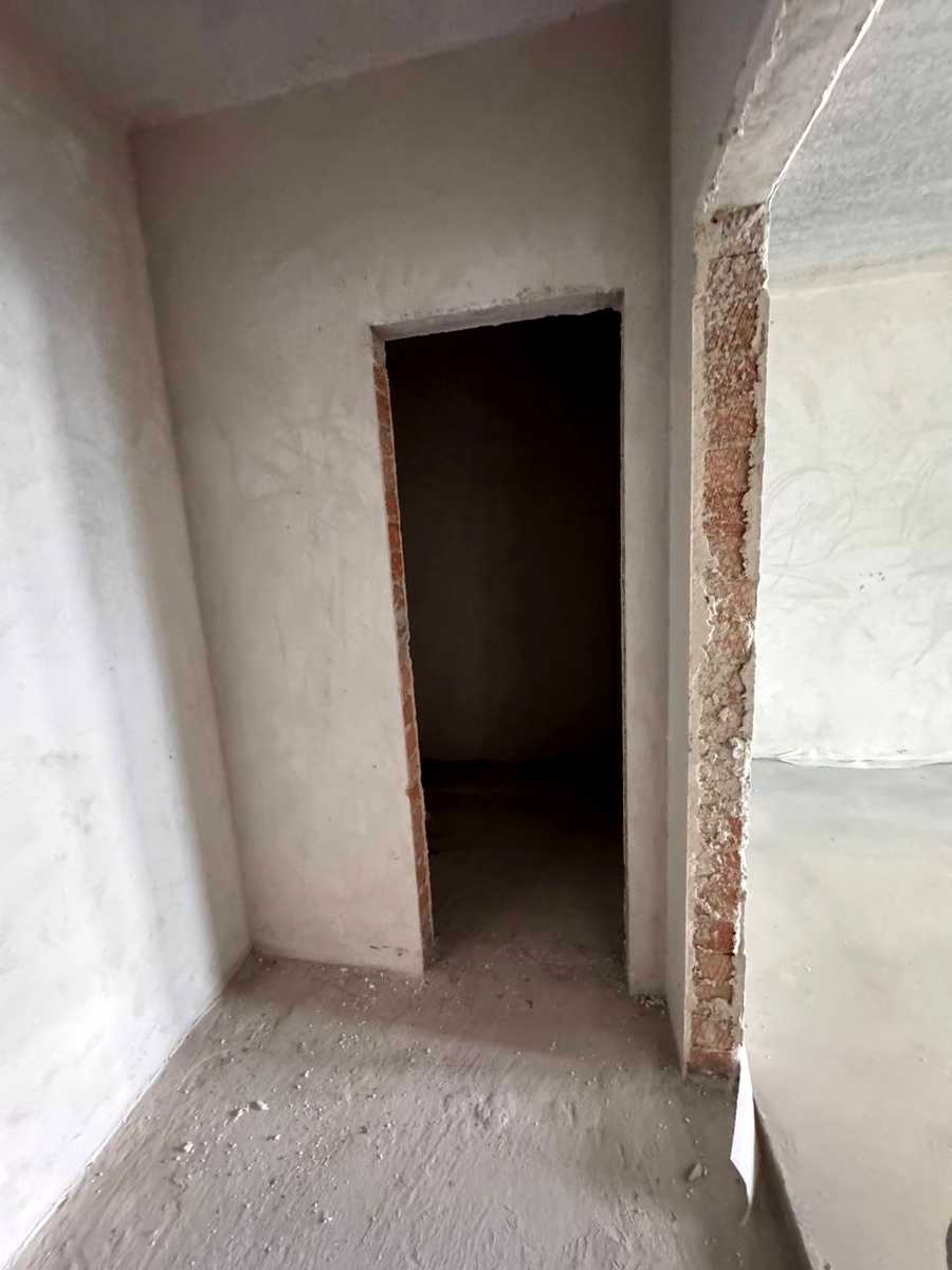1875945645767273