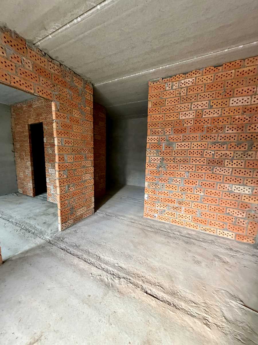 1875947029545973