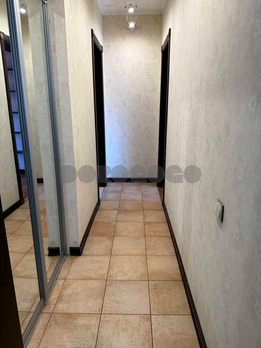 1875947253238645