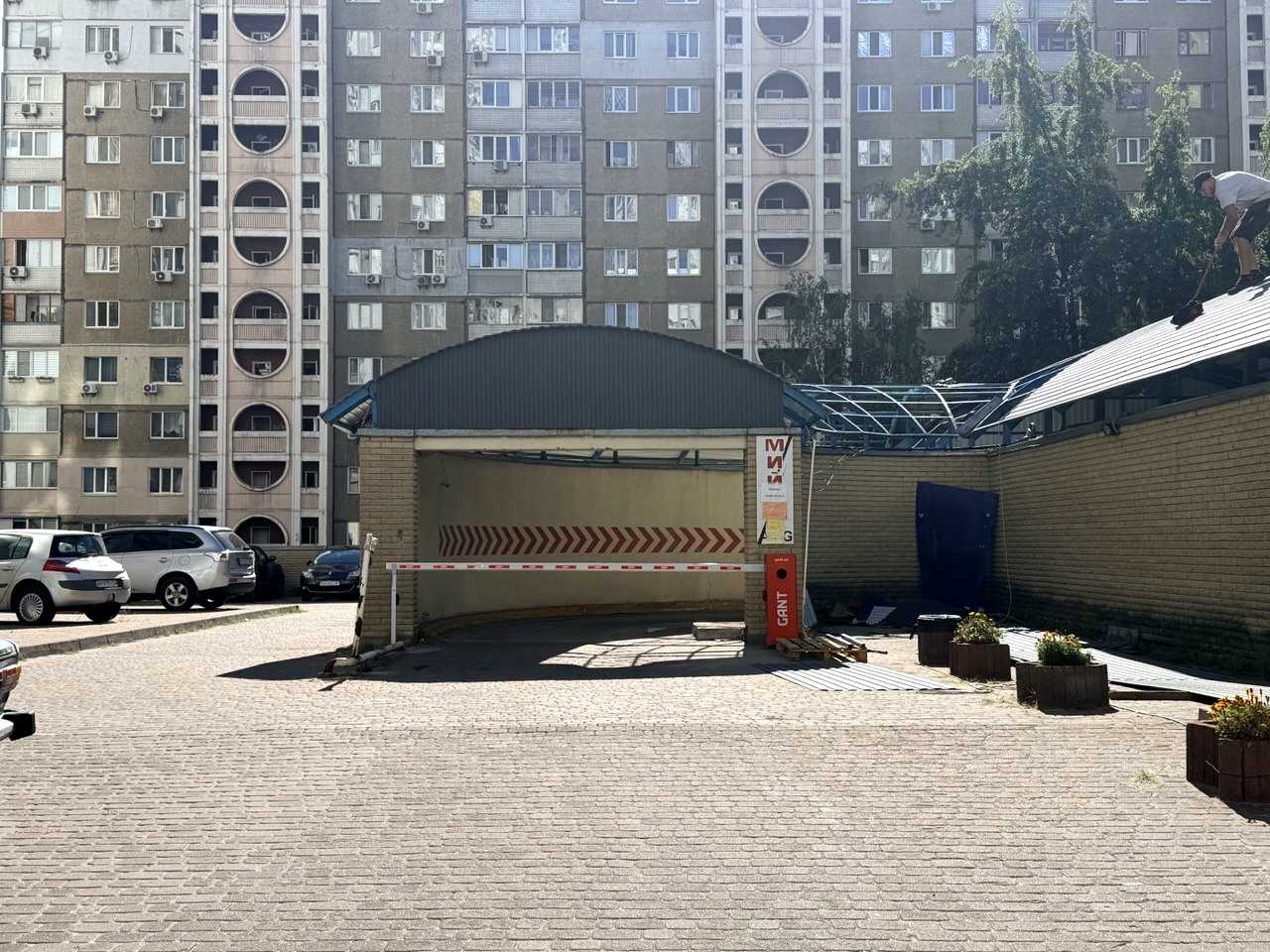 1875947627087623
