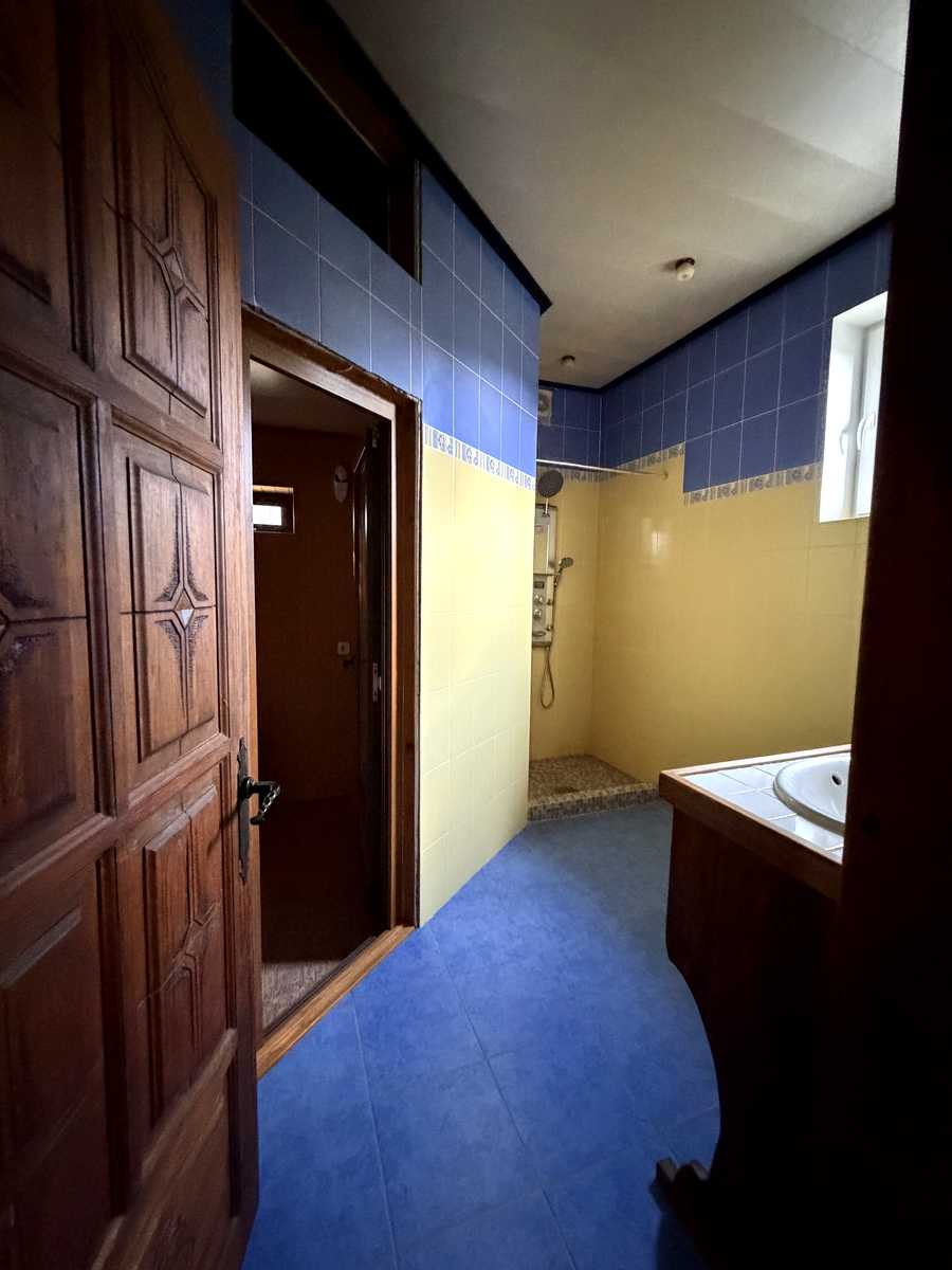 1875947641697429
