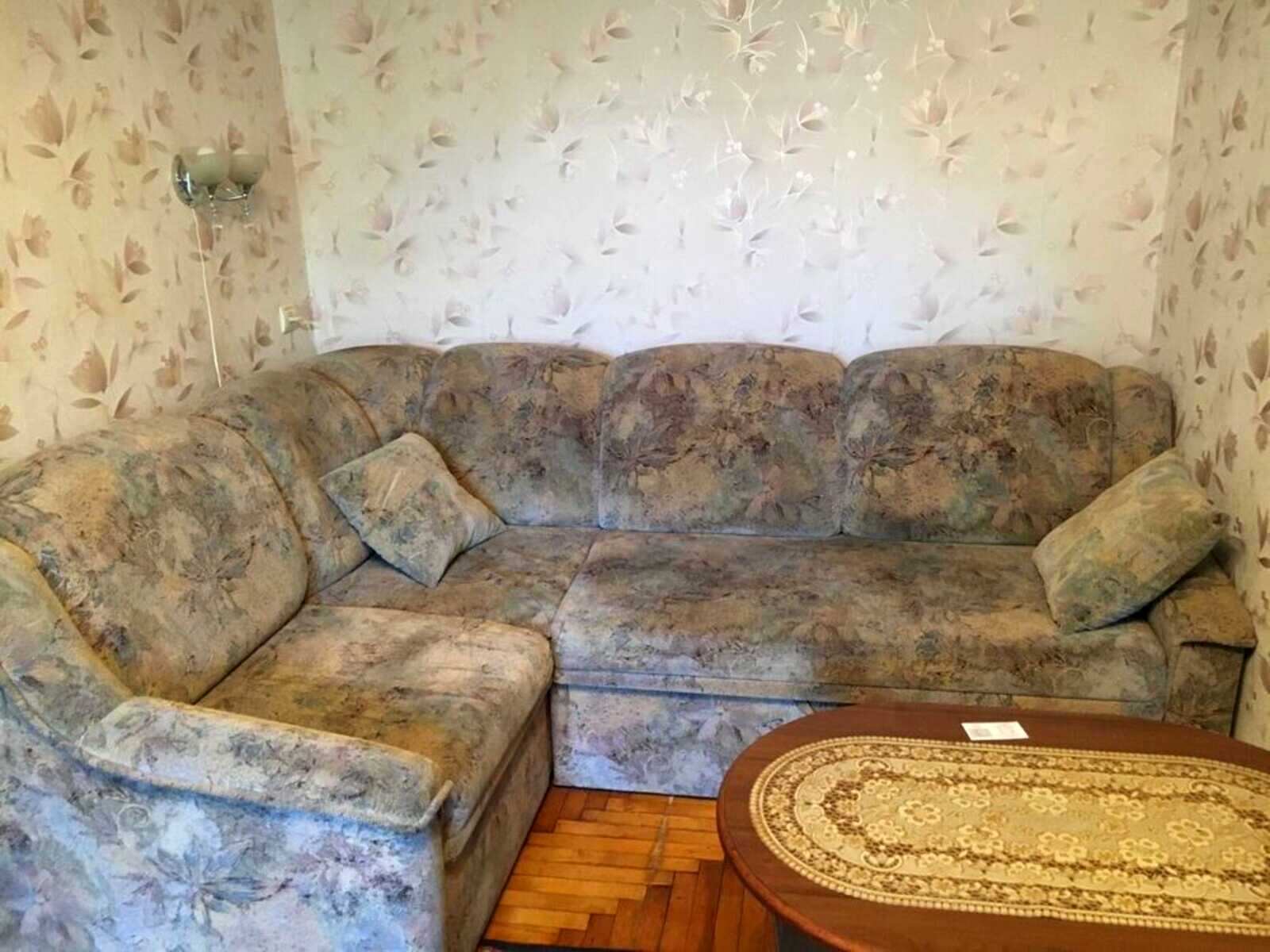 1875948261779964