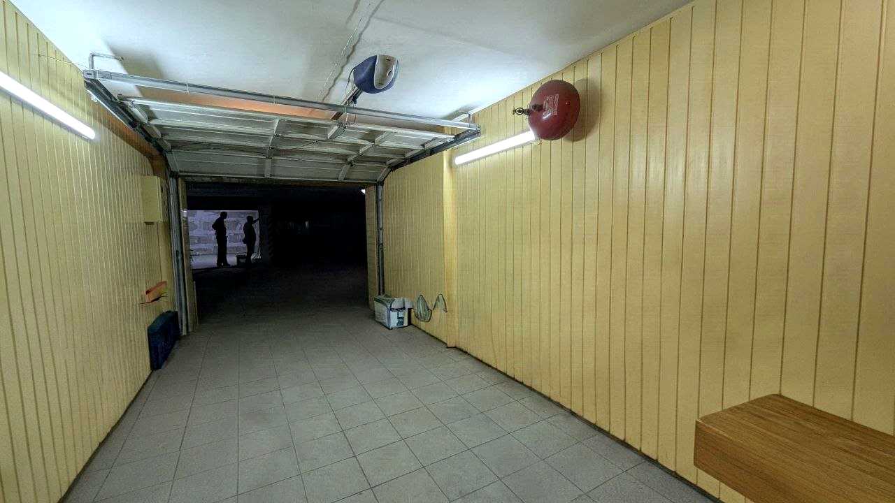 1875948441138229