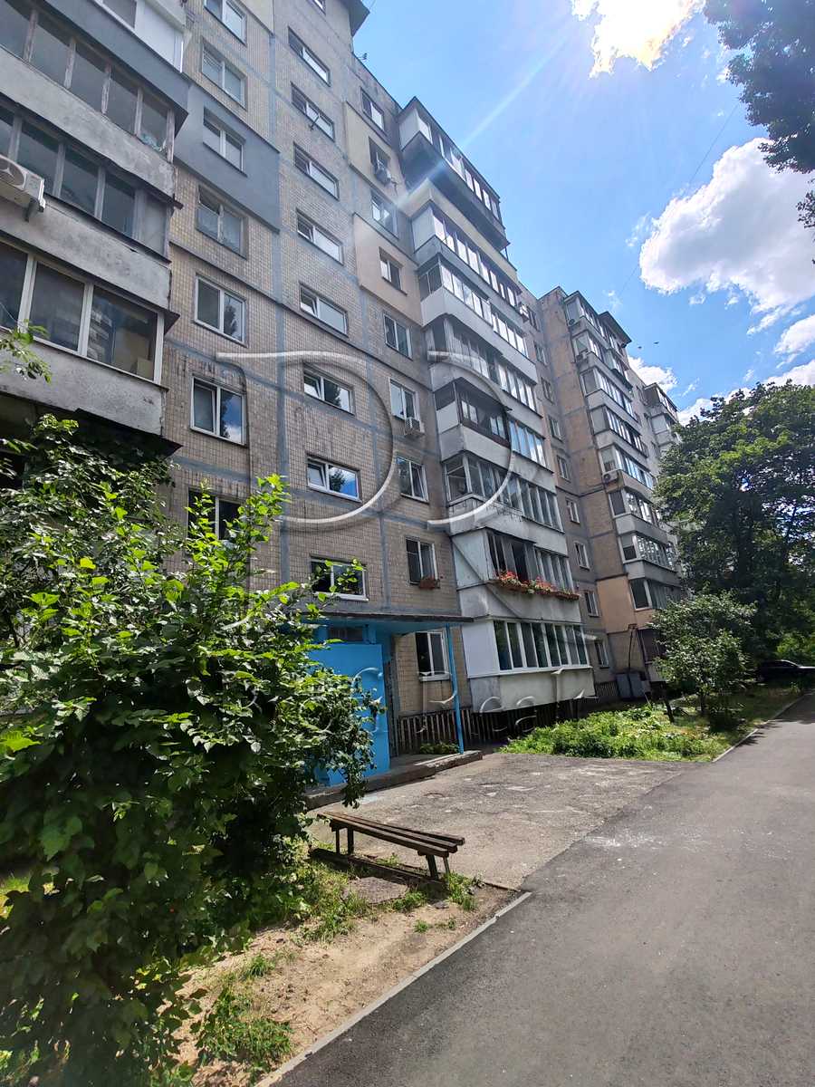 1875948750485131