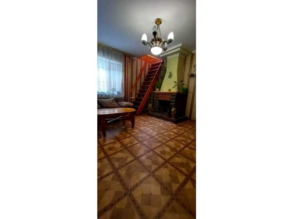 1875948857109796