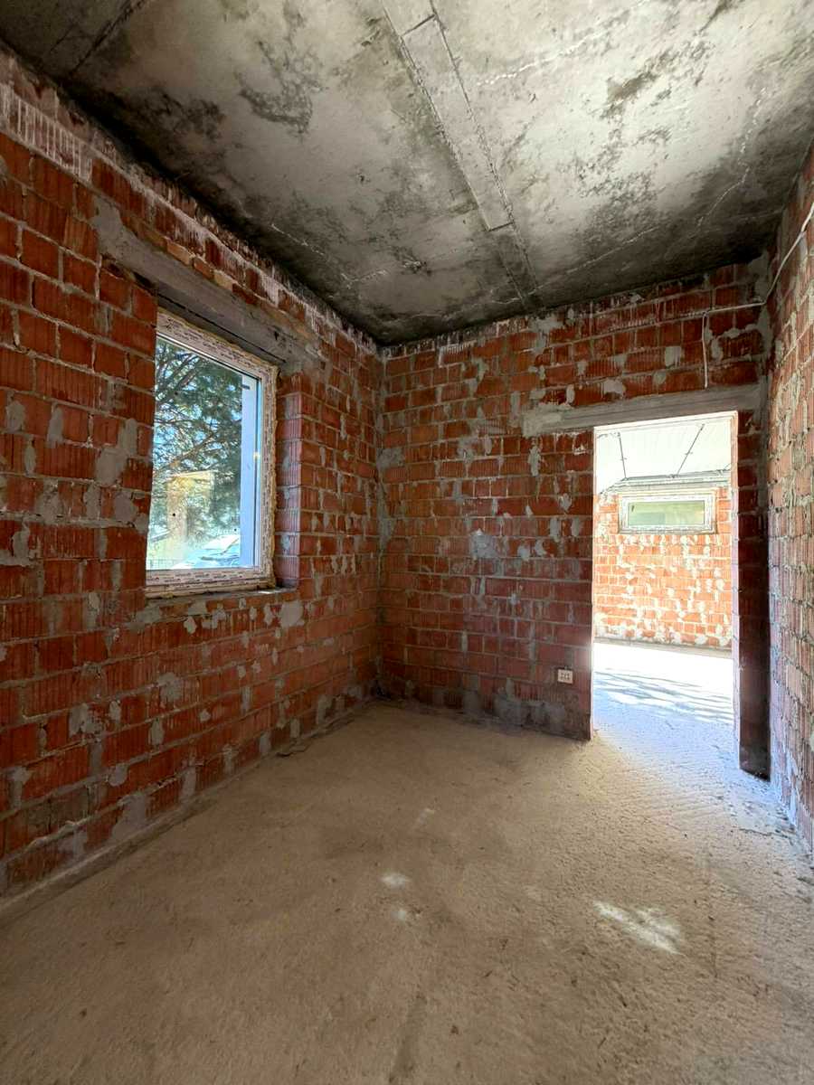 1875949164156809