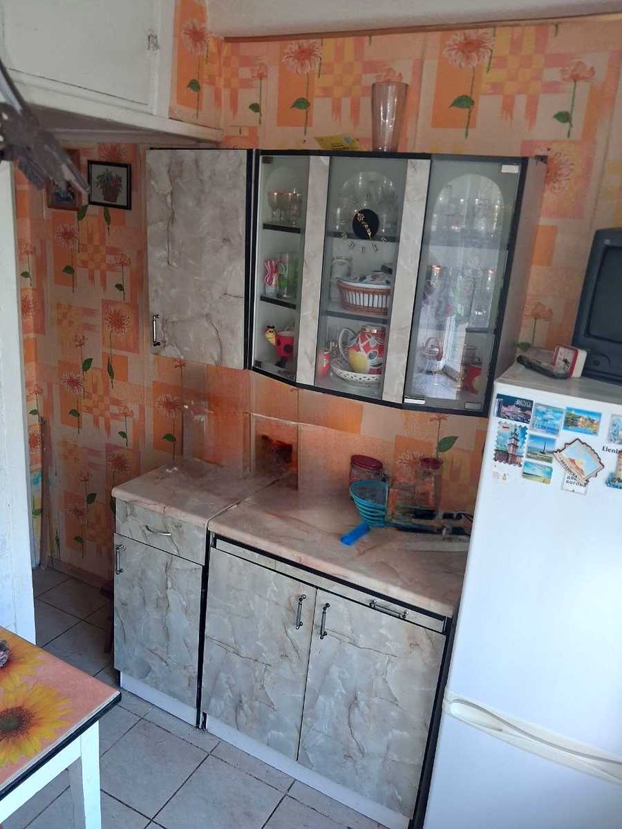 1875949676335575