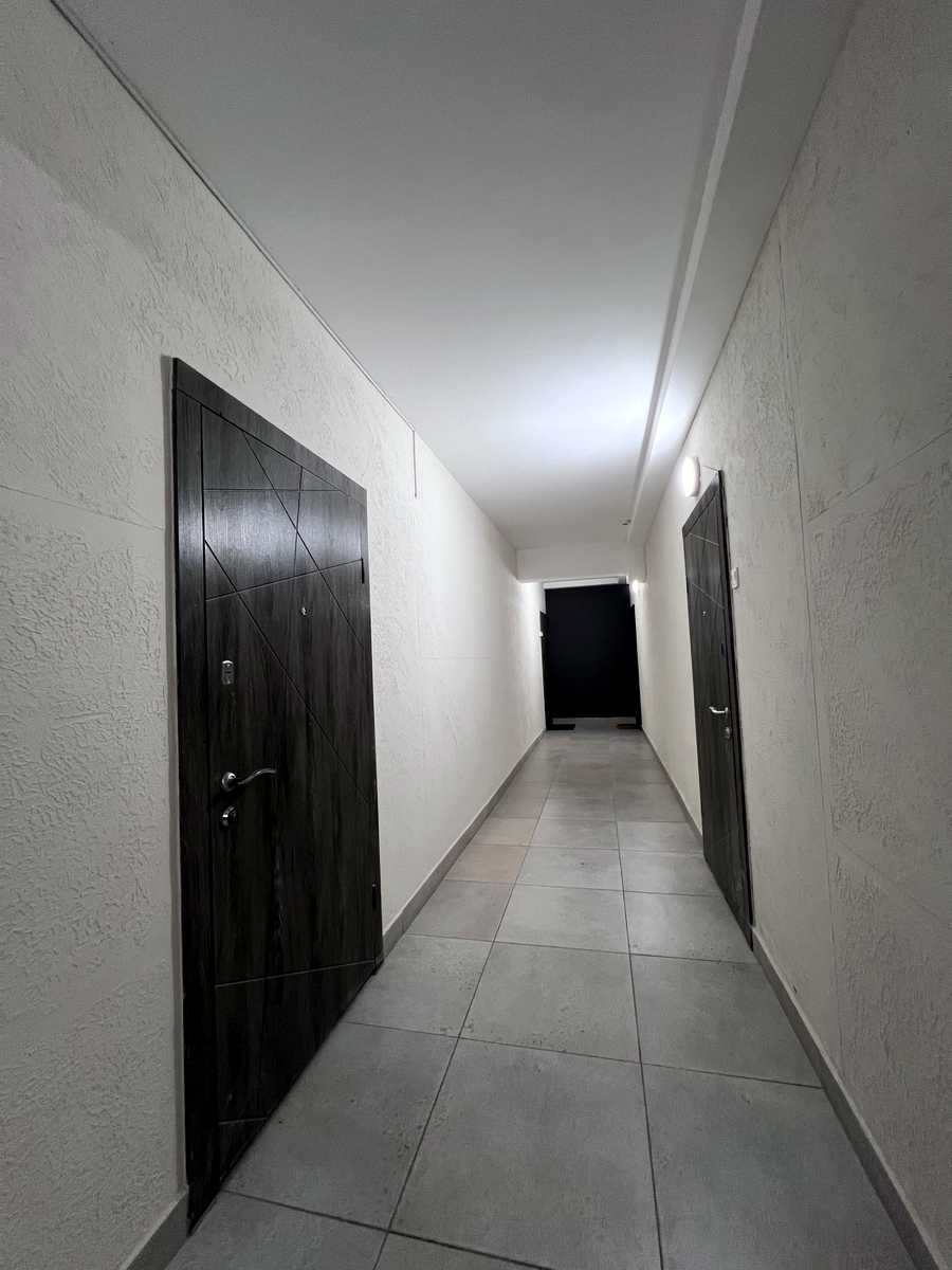 1875949761771658