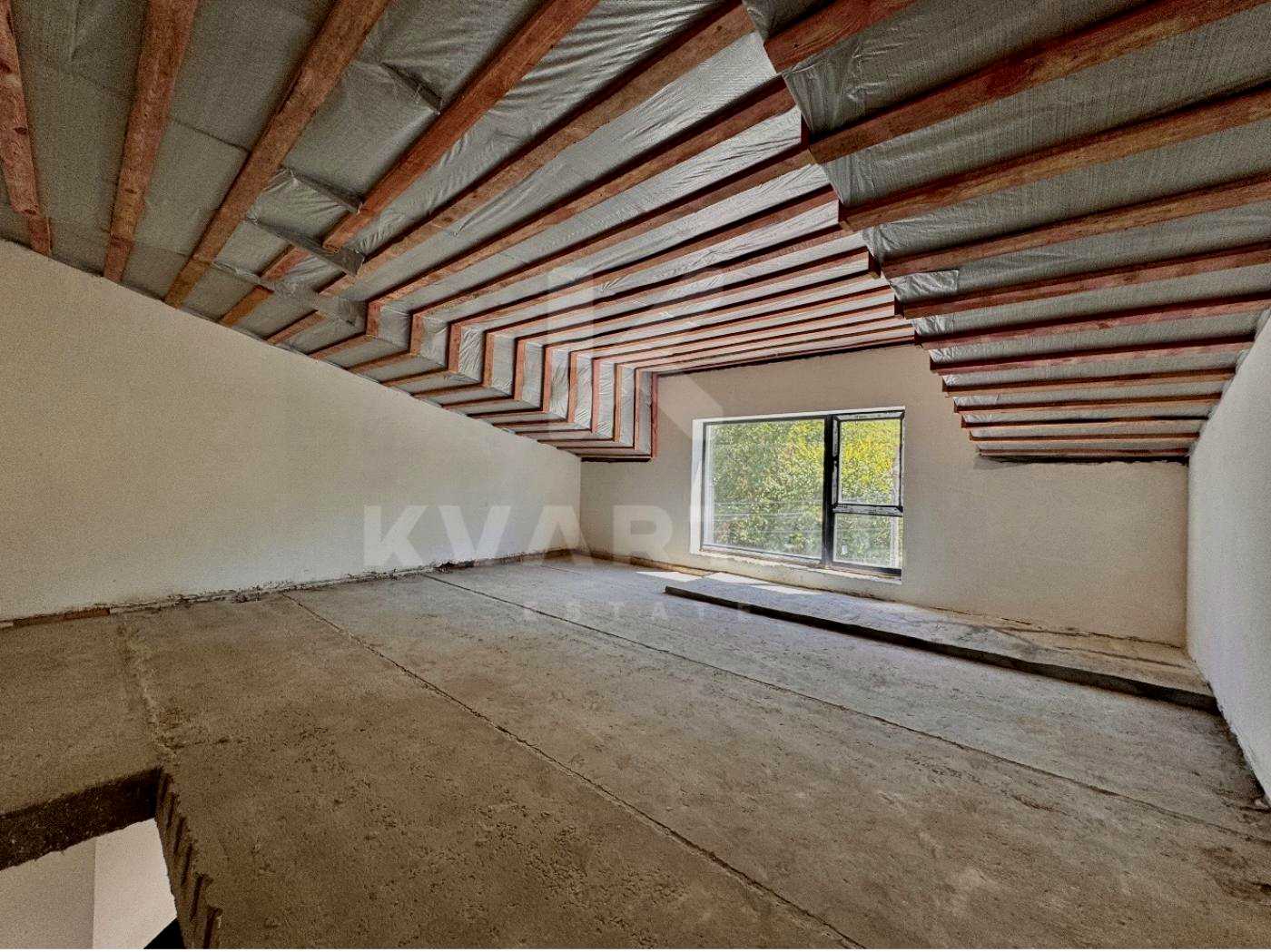1875950399442458